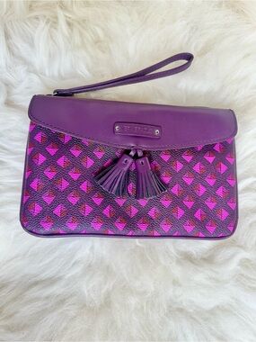 Vera Bradley Purple Geometric Wristlet Clutch